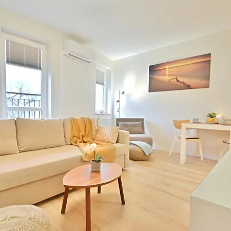 Sunset - Przytulna Kawalerka Przy Deptaku, Centrum Miasta, Port, Kawiarnie, Restauracje